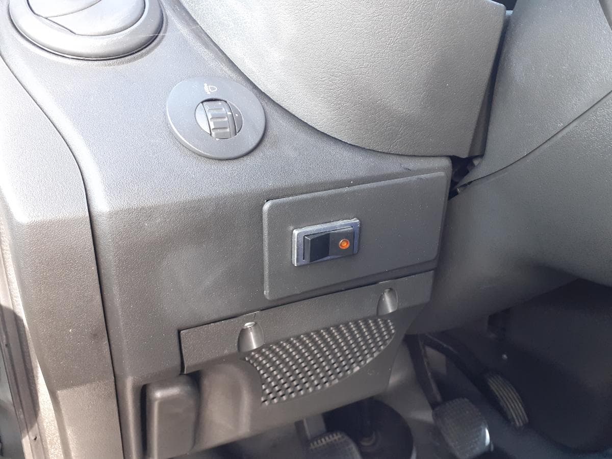 Iveco 65 C15 · Ano 2002 — imagem 18