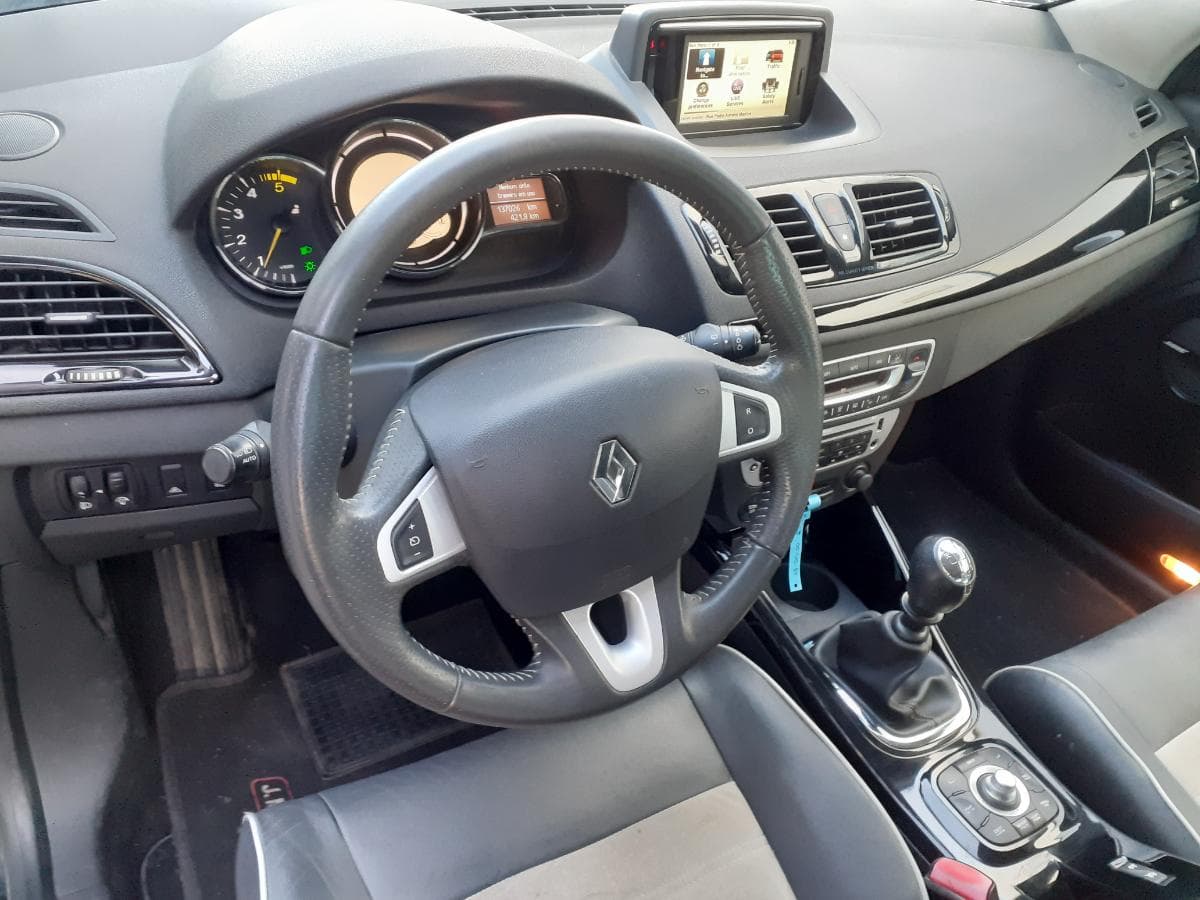 Renault Megáne 1.6 DCI · Ano 2010 — image 22