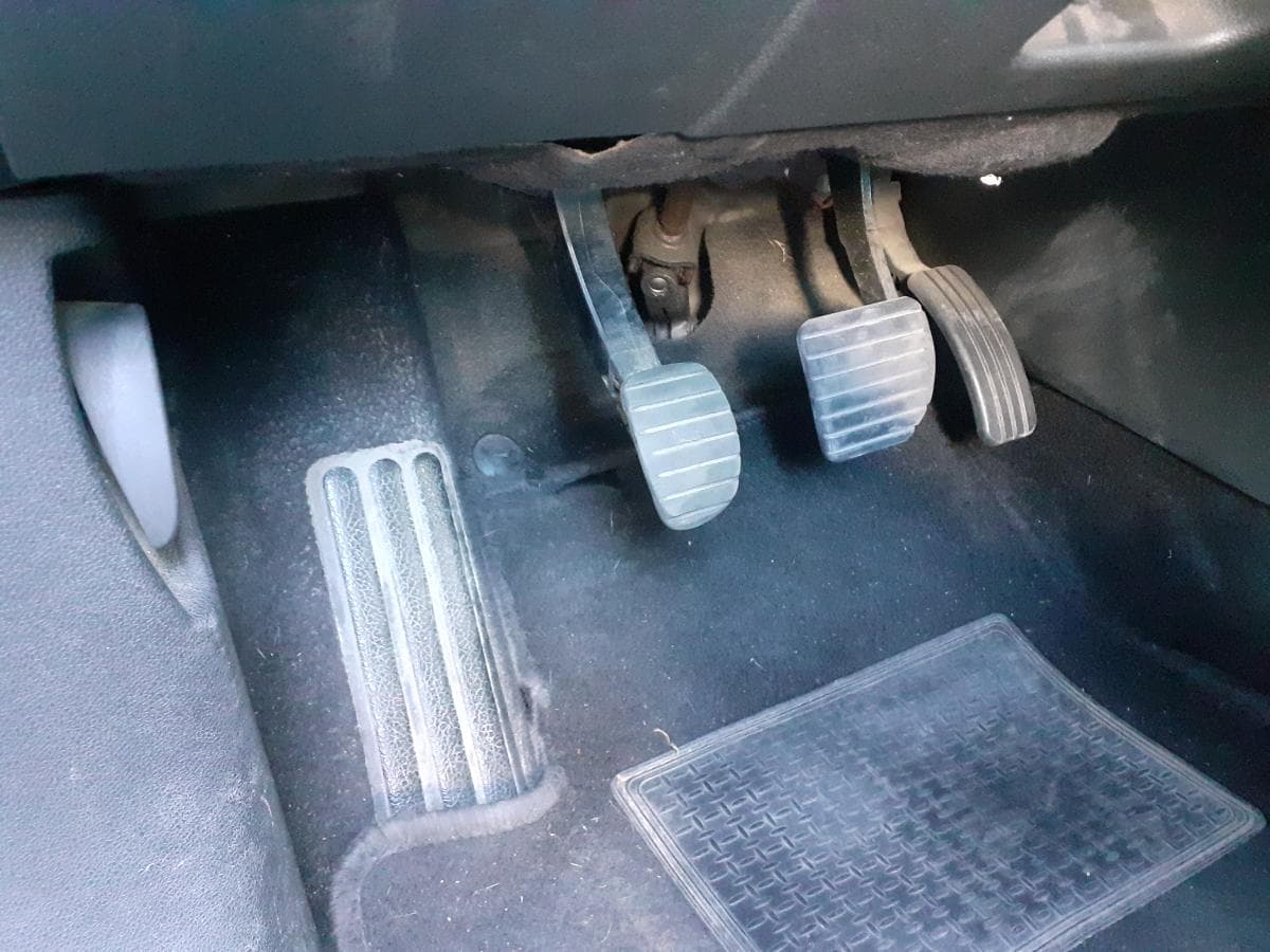 Renault Megáne 1.6 DCI · Ano 2010 — image 34