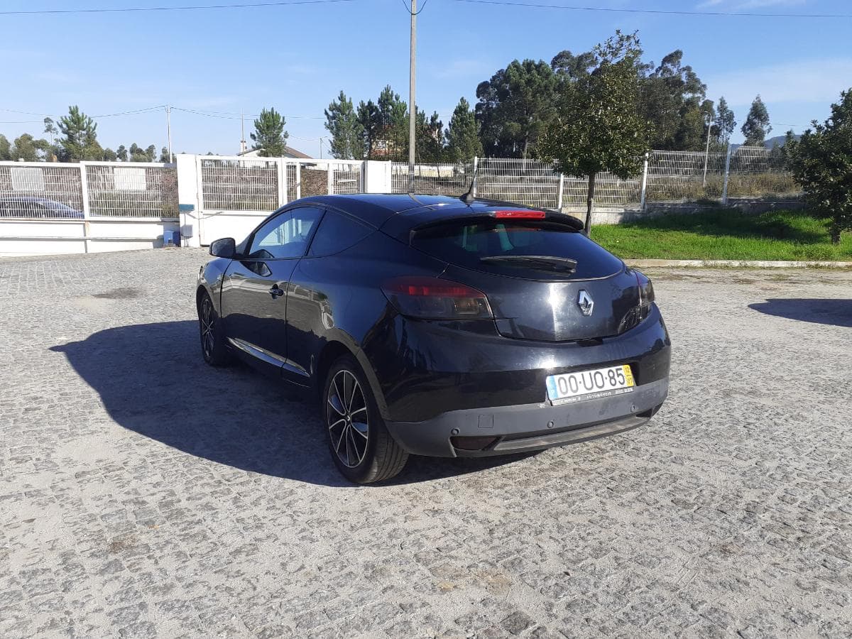 Renault Megáne 1.6 DCI · Ano 2010 — image 6