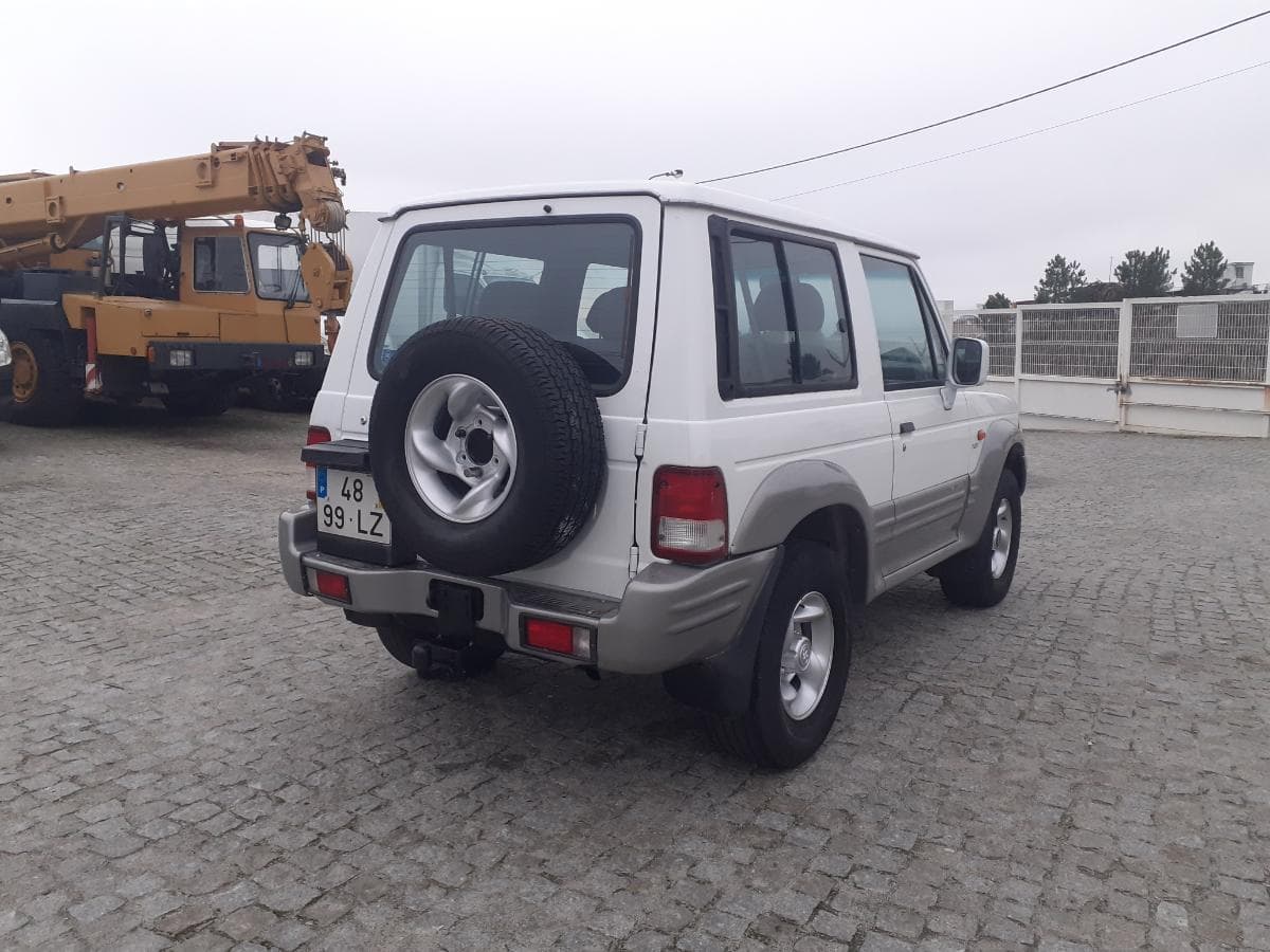 Hyundai Galloper 2.5 TD · Ano 1998 — image 6