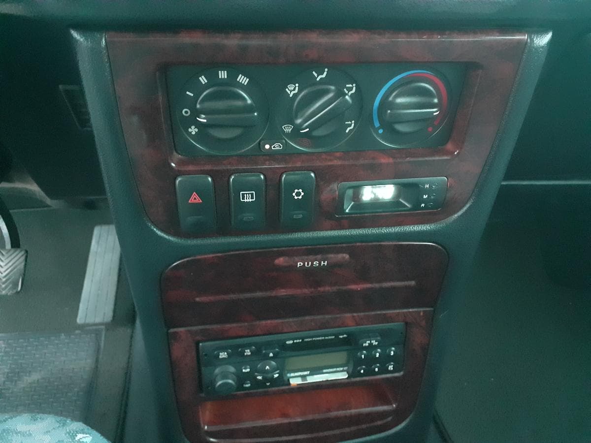 Hyundai Galloper 2.5 TD · Ano 1998 — image 15