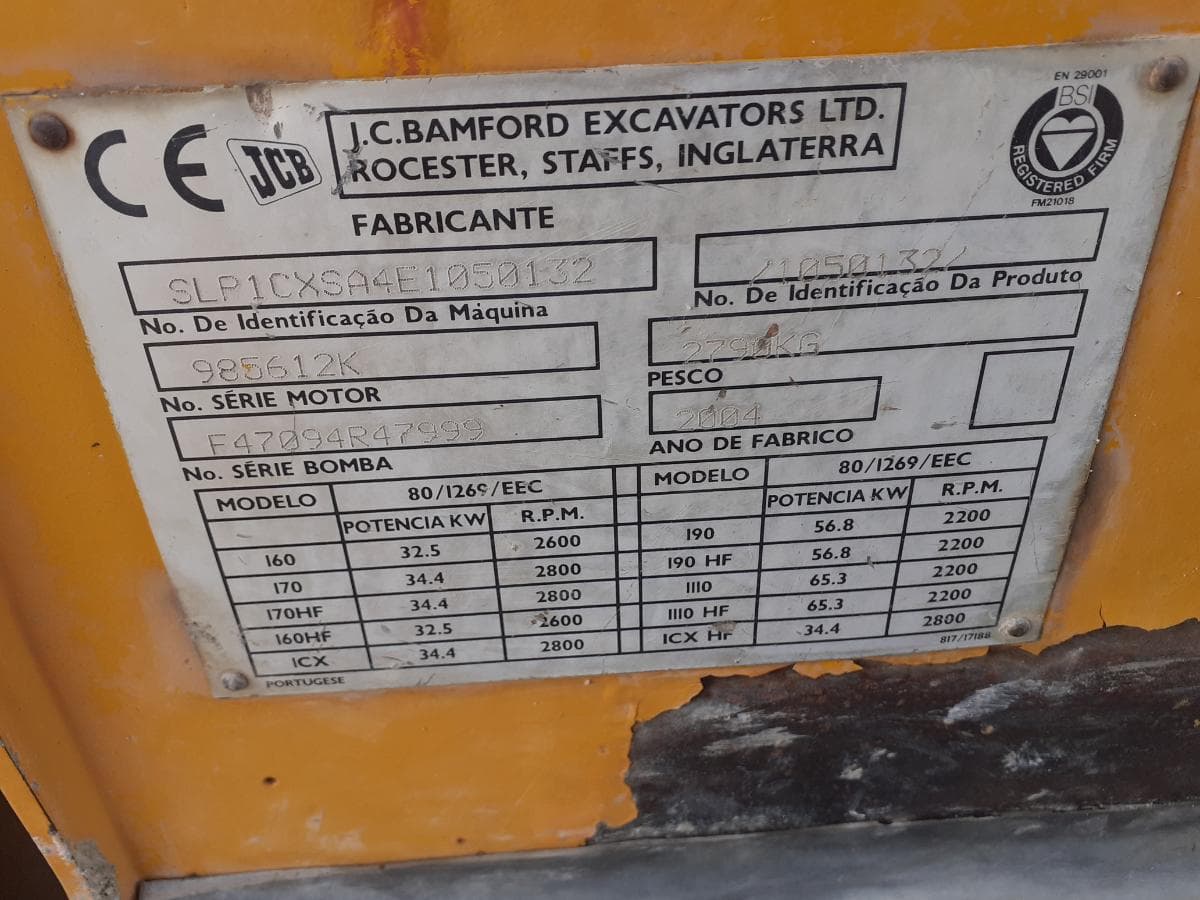JCB 1CX · Ano 2004 — imagem 12