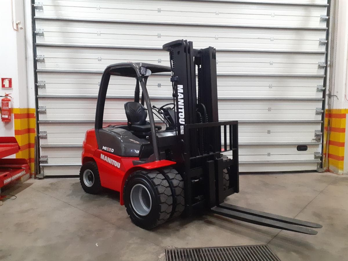 Empilhador Manitou MI 35D · Ano 2013 — imagem 2