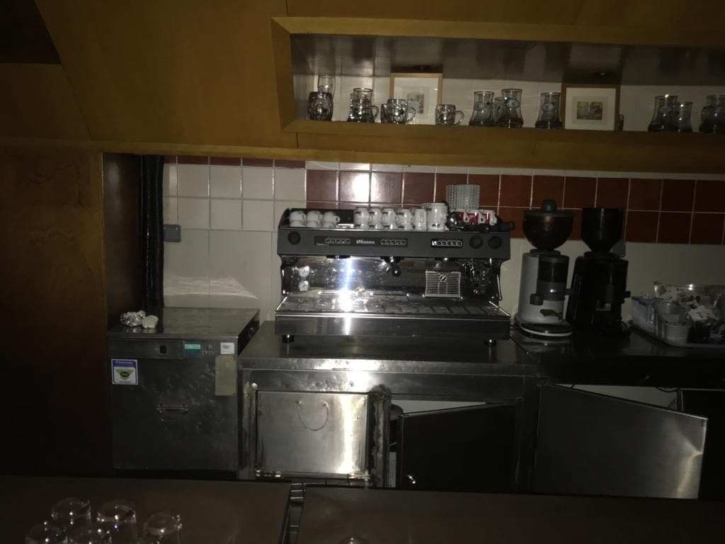 Equipamento de hotelaria + Equipamento de hotelaria + Equipamento de hotelaria + Equipamento de hotelaria + Equipamento de hotelaria + Equipamento de hotelaria + Equipamento de hotelaria · Loures — imagem 19