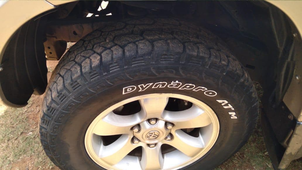 Toyota LandCruiser · — imagem 19