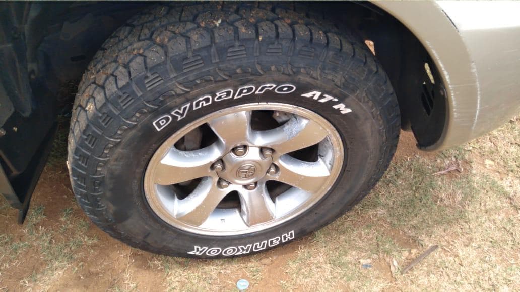 Toyota LandCruiser · — imagem 31