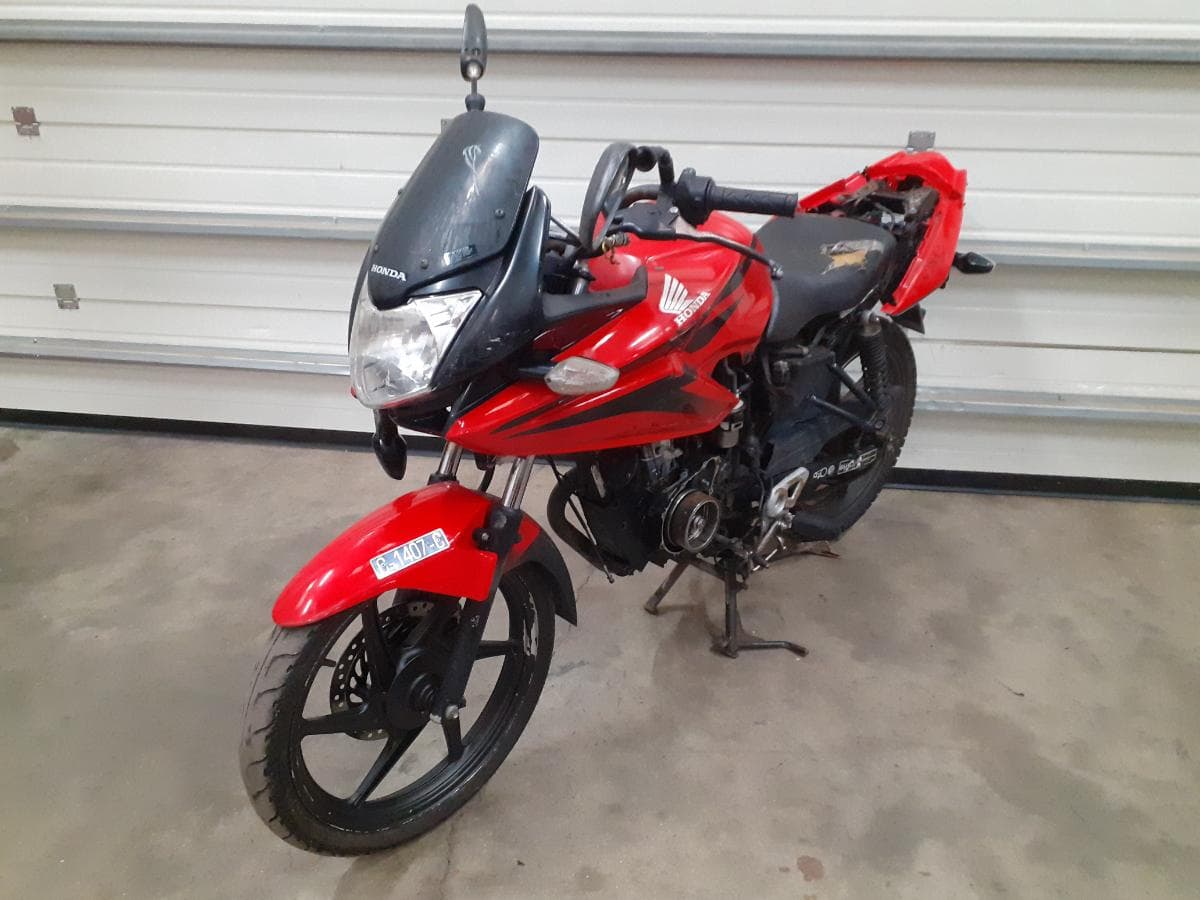 Honda CBF · Ano 2010