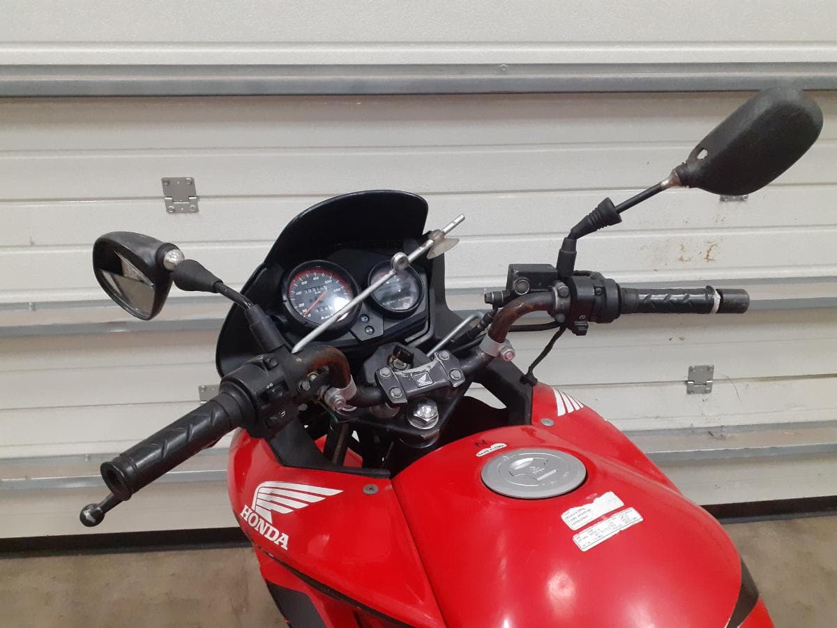 Honda CBF · Ano 2010 — imagen 5