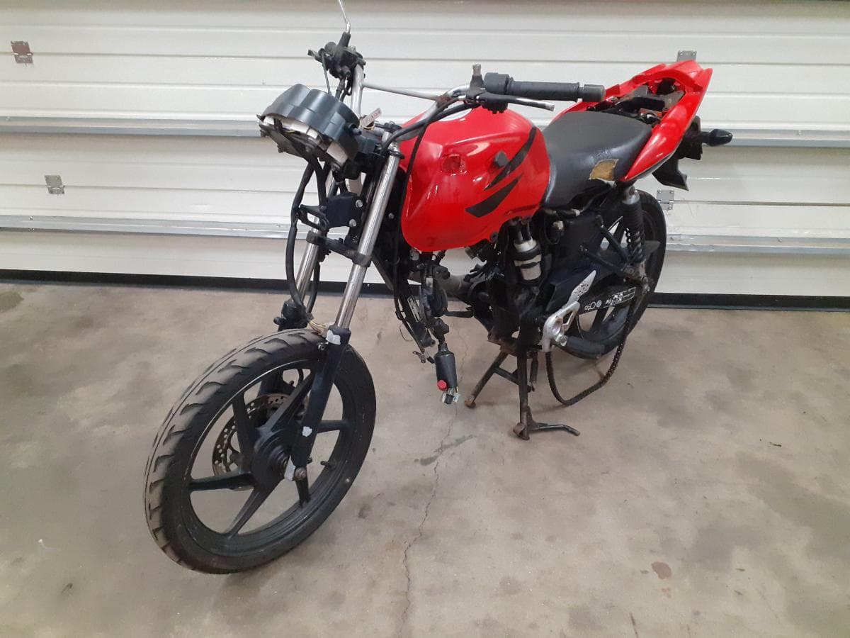 Honda CBF · Ano 2010 — imagen 2