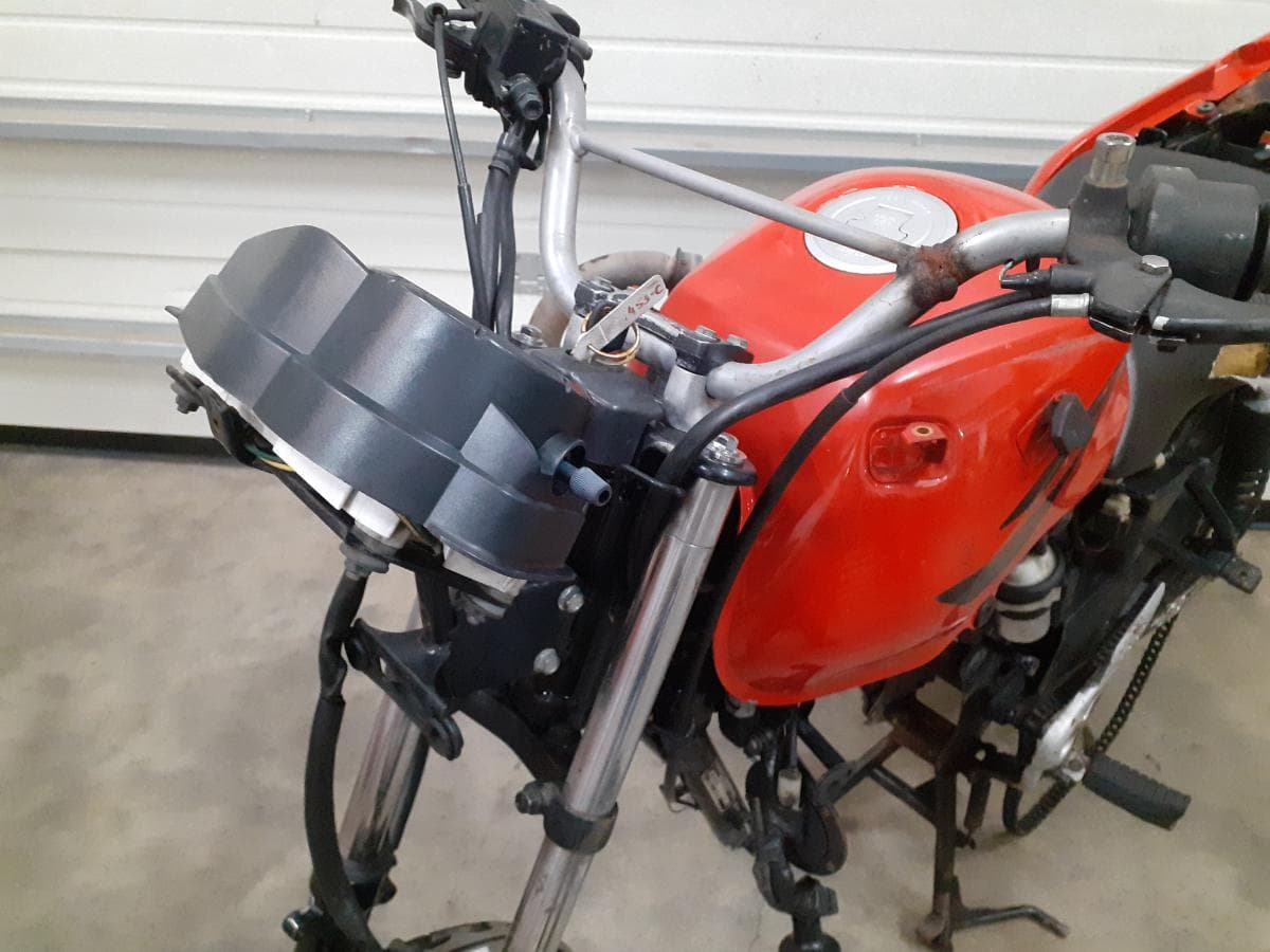 Honda CBF · Ano 2010 — imagen 9