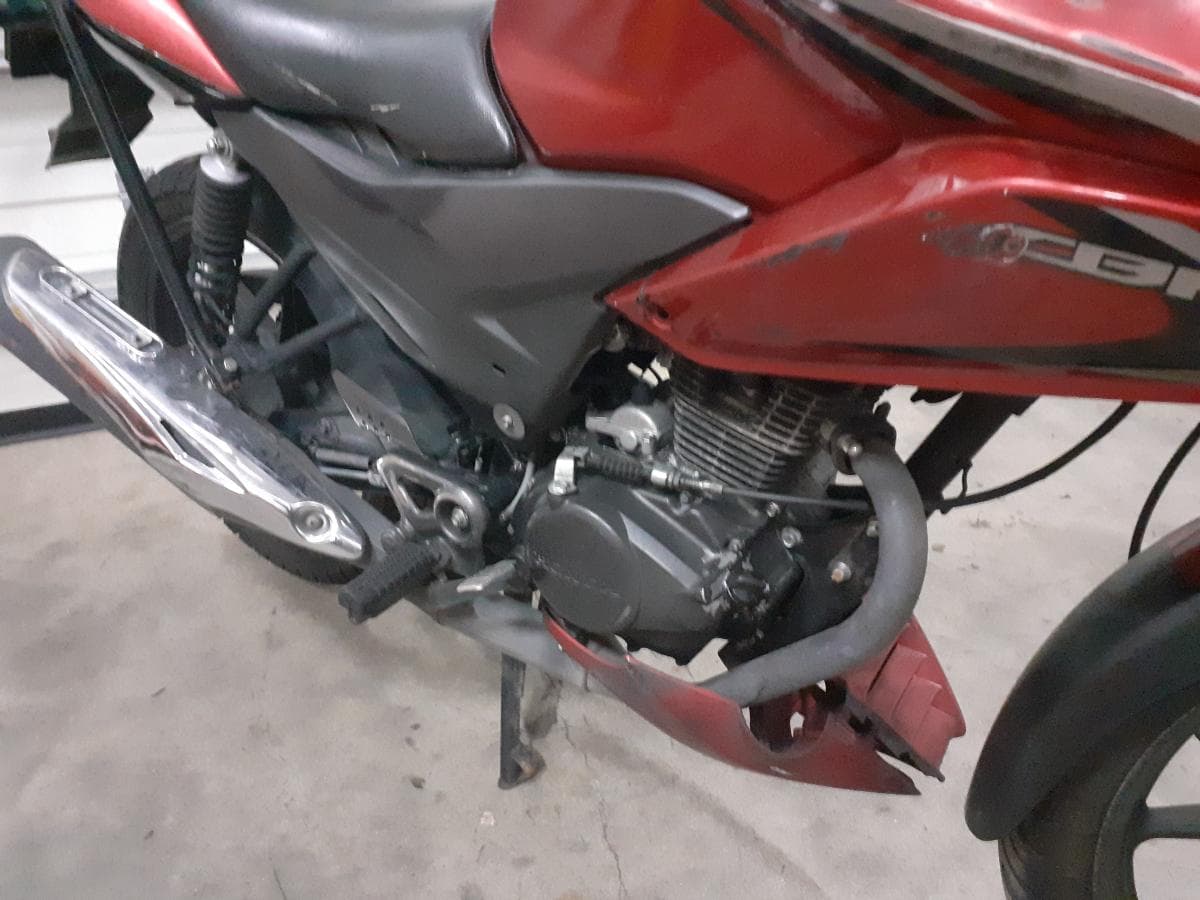 Honda CBF · Ano 2013 — imagen 7