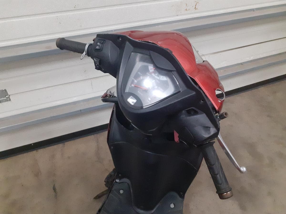 Honda Vision · Year 2013 — image 5
