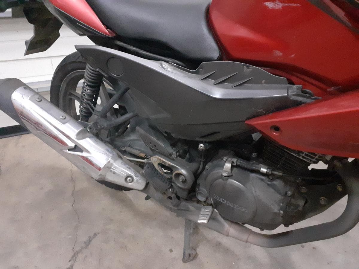 Honda CBF · Ano 2014 — imagem 6