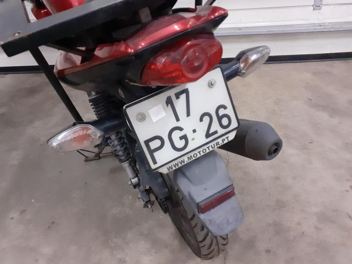 Honda CBF · Ano 2014 — imagen 10