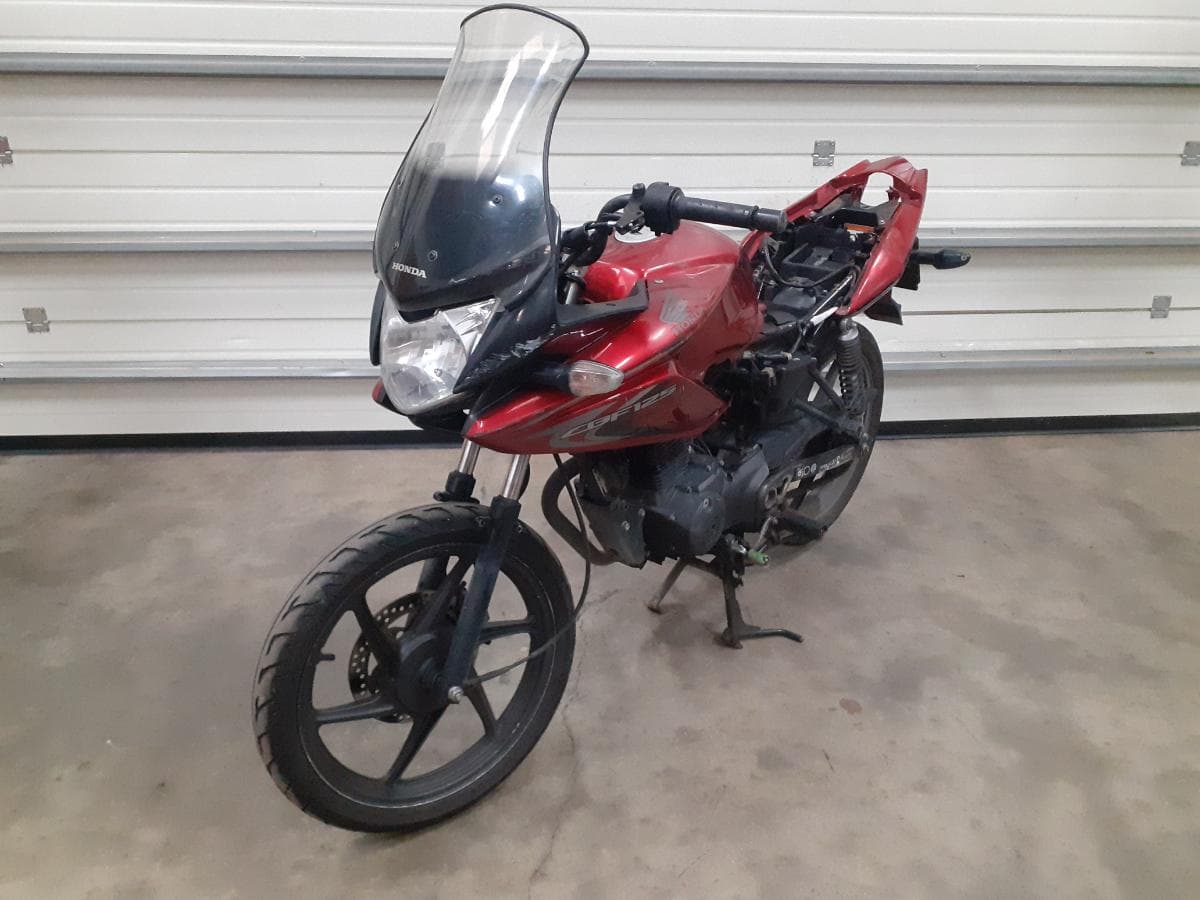 Honda CBF · Ano 2014 — image 2