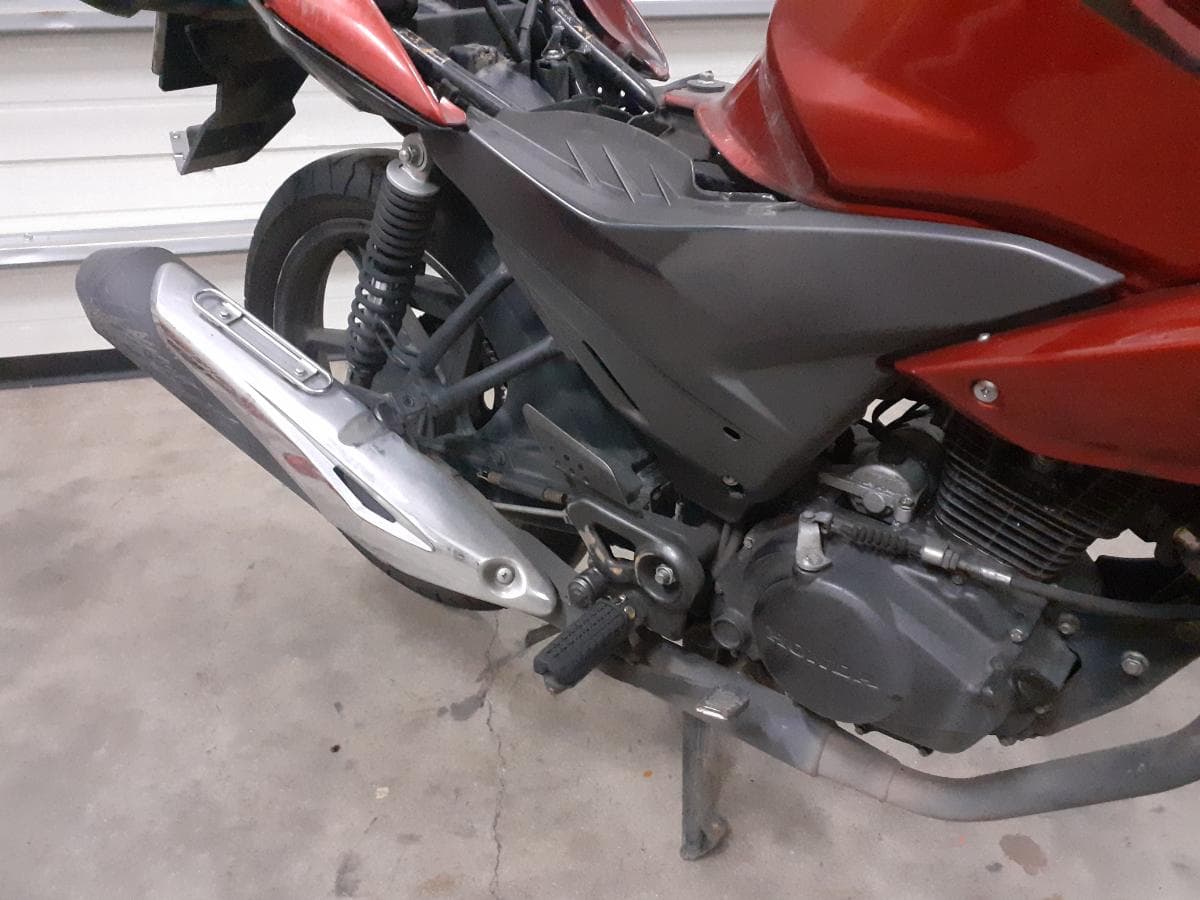 Honda CBF · Ano 2014 — image 7