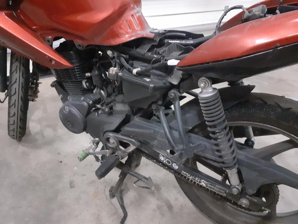 Honda CBF · Ano 2014 — image 8
