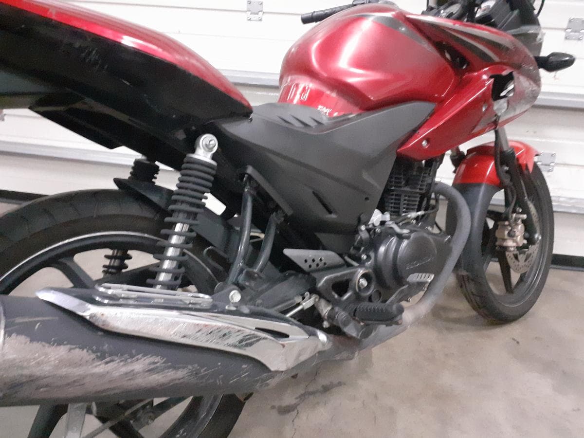 Honda CBF · Ano 2014 — imagen 8