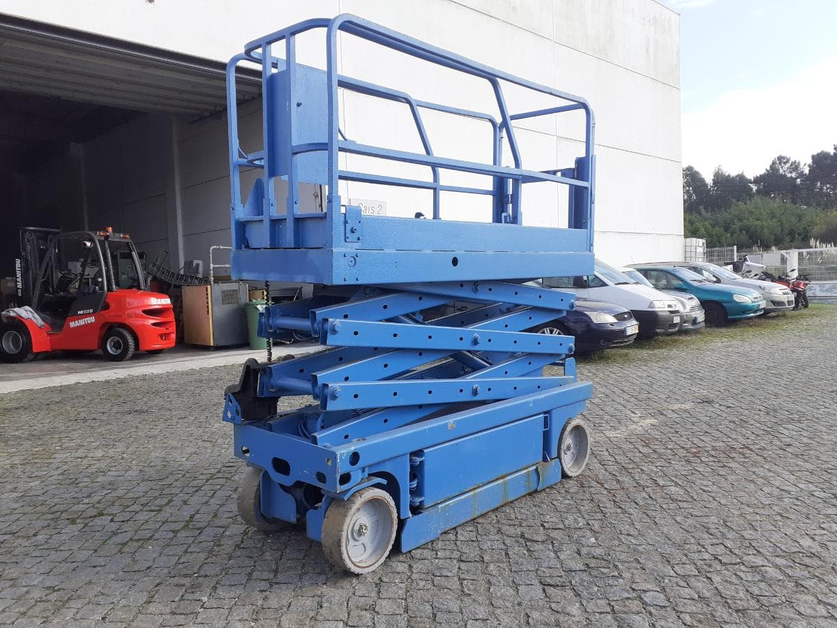 Plataforma Elevatória Genie 2032 — imagem 4