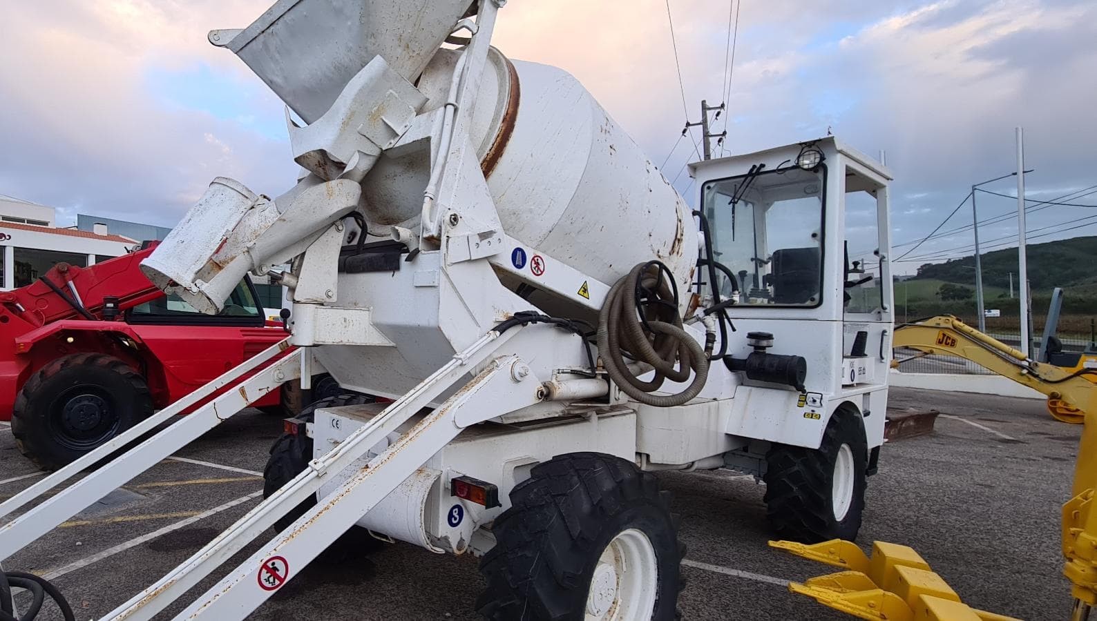 Autobetoneira Imeca TRIMIX T 25H — imagem 2