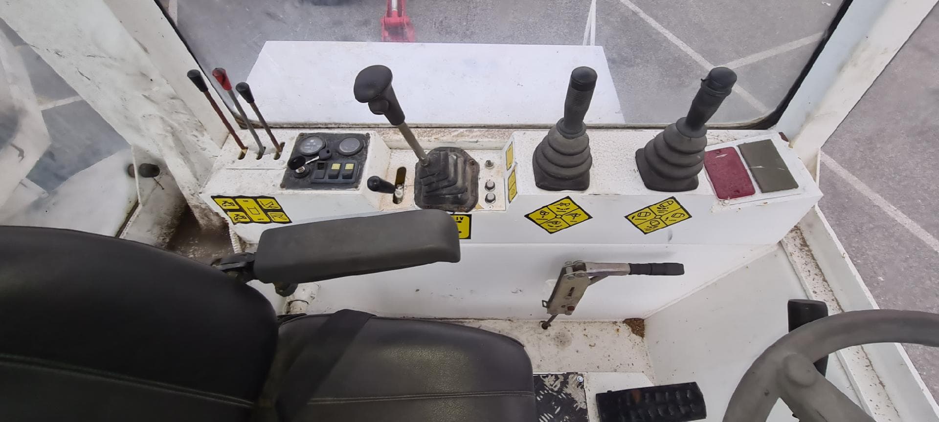 Autobetoneira Imeca TRIMIX T 25H — imagem 6