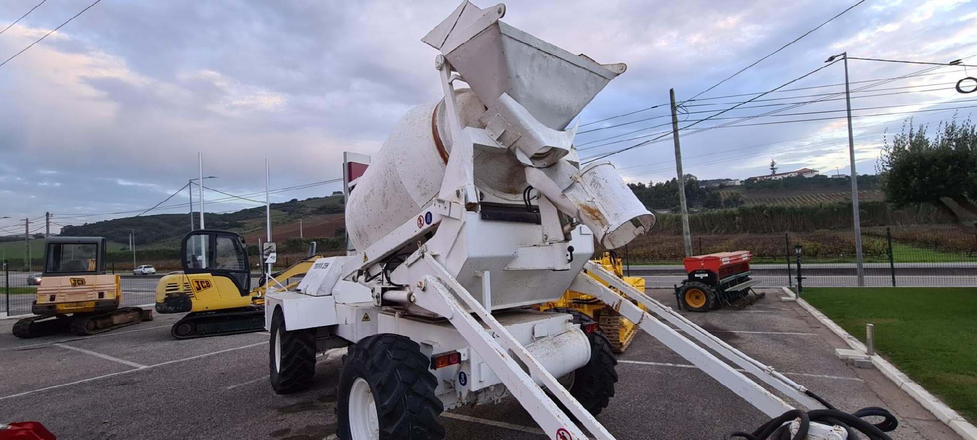 Autobetoneira Imeca TRIMIX T 25H — imagem 4