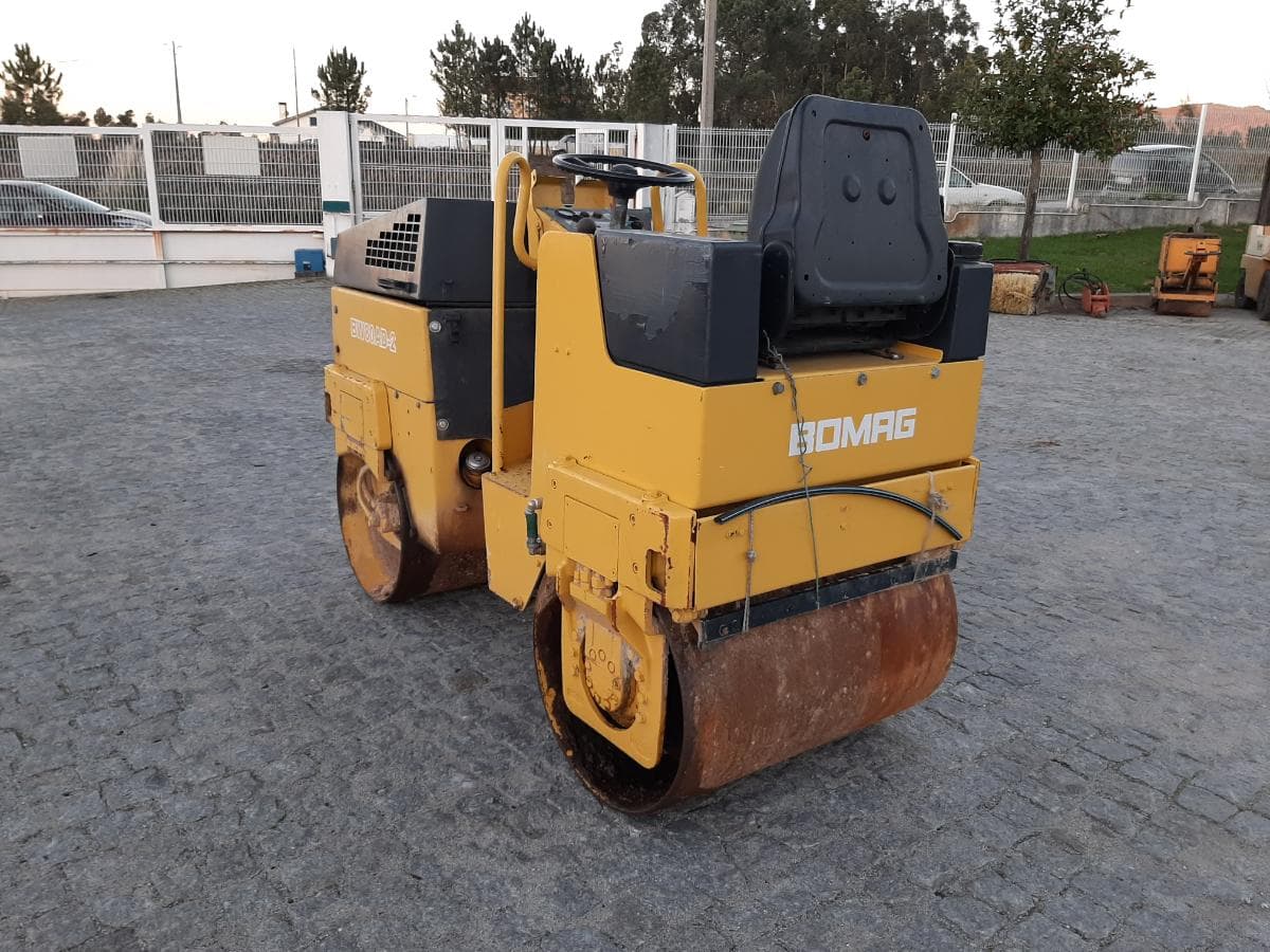 Cilindro Bomag · Ano 1993 — imagem 3