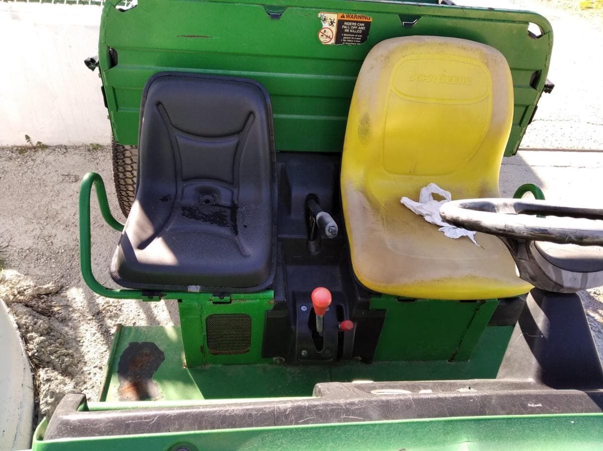 Gator John Deere — imagen 5