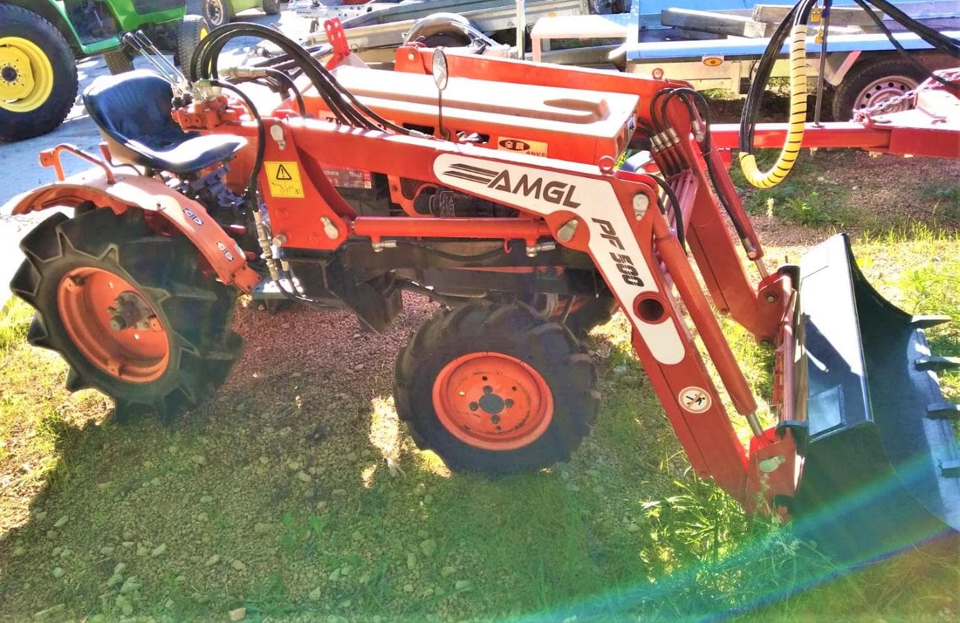 Trator Kubota ZB 7001 — imagen 2
