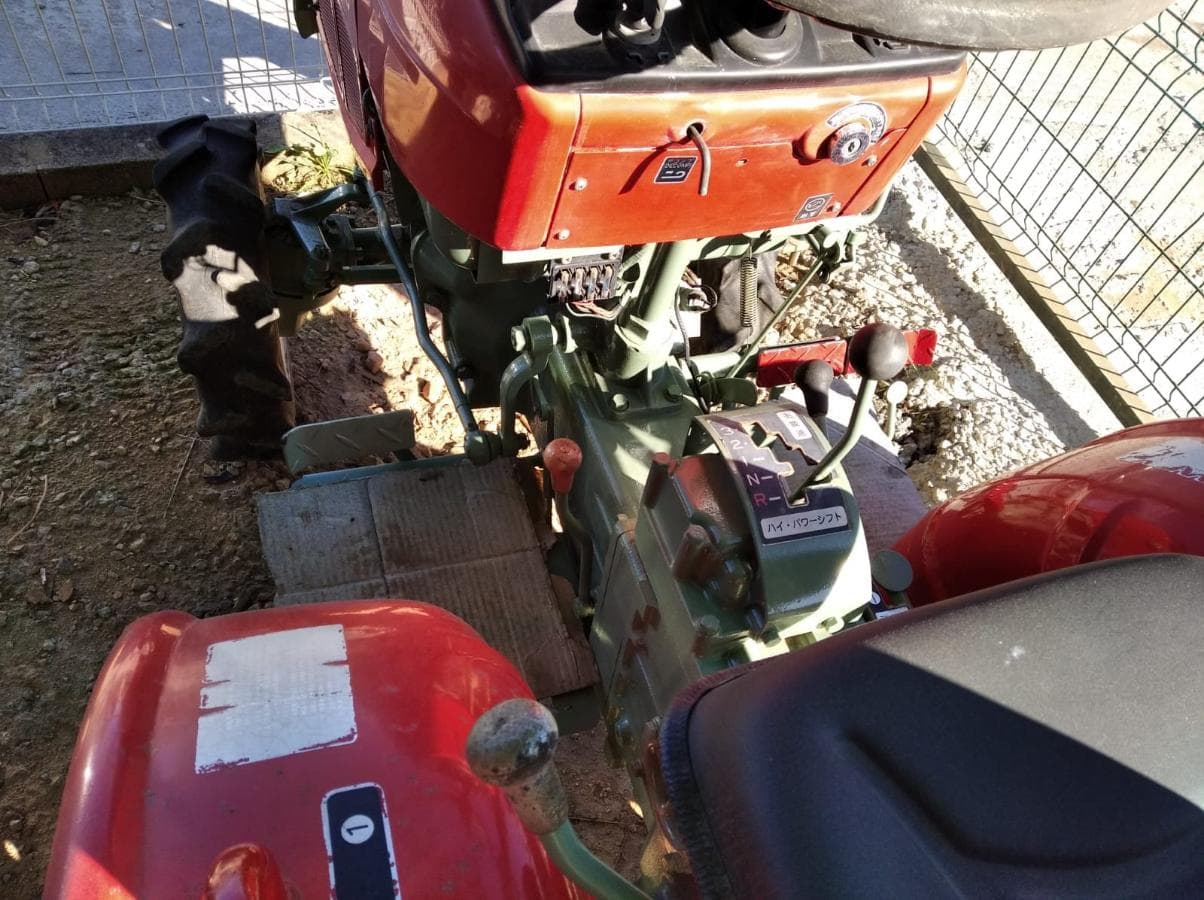 Trator Yanmar 1510D — imagen 4