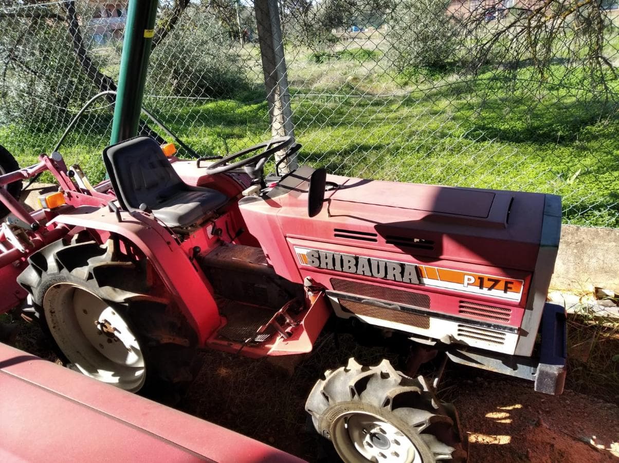 Trator Shibaura P17F — imagen 1