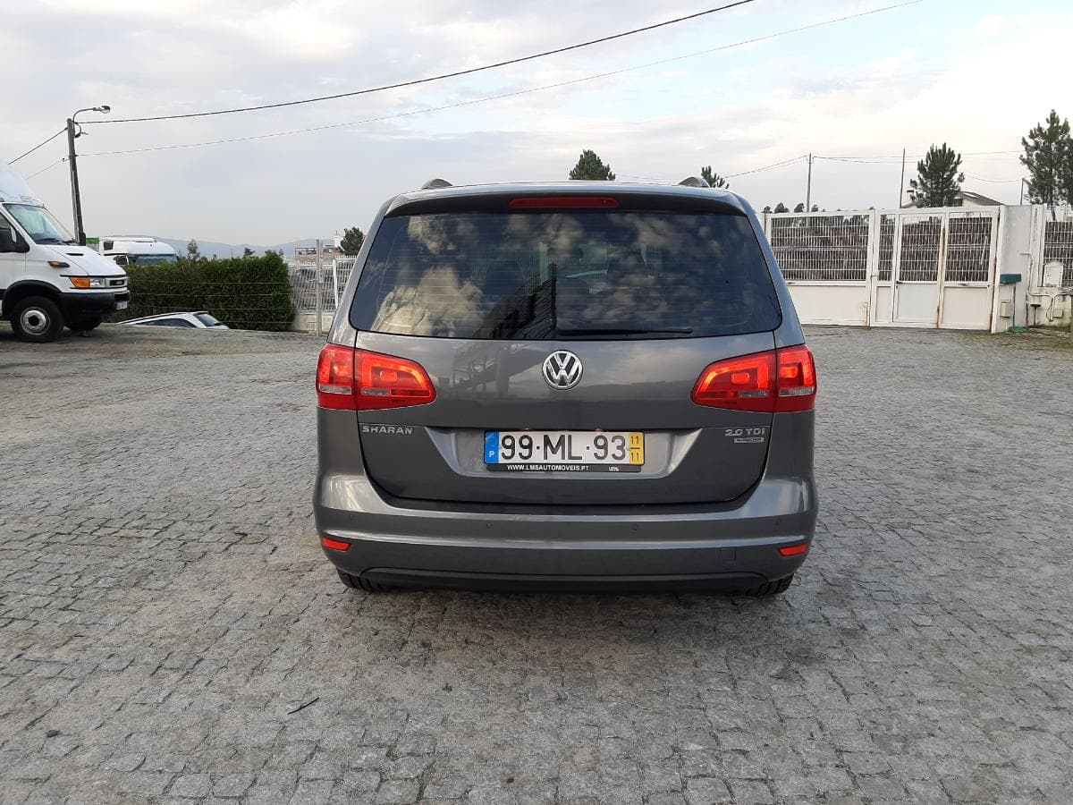 Volkswagen Sharan 2.0 TDI · Ano 2011 — imagen 5