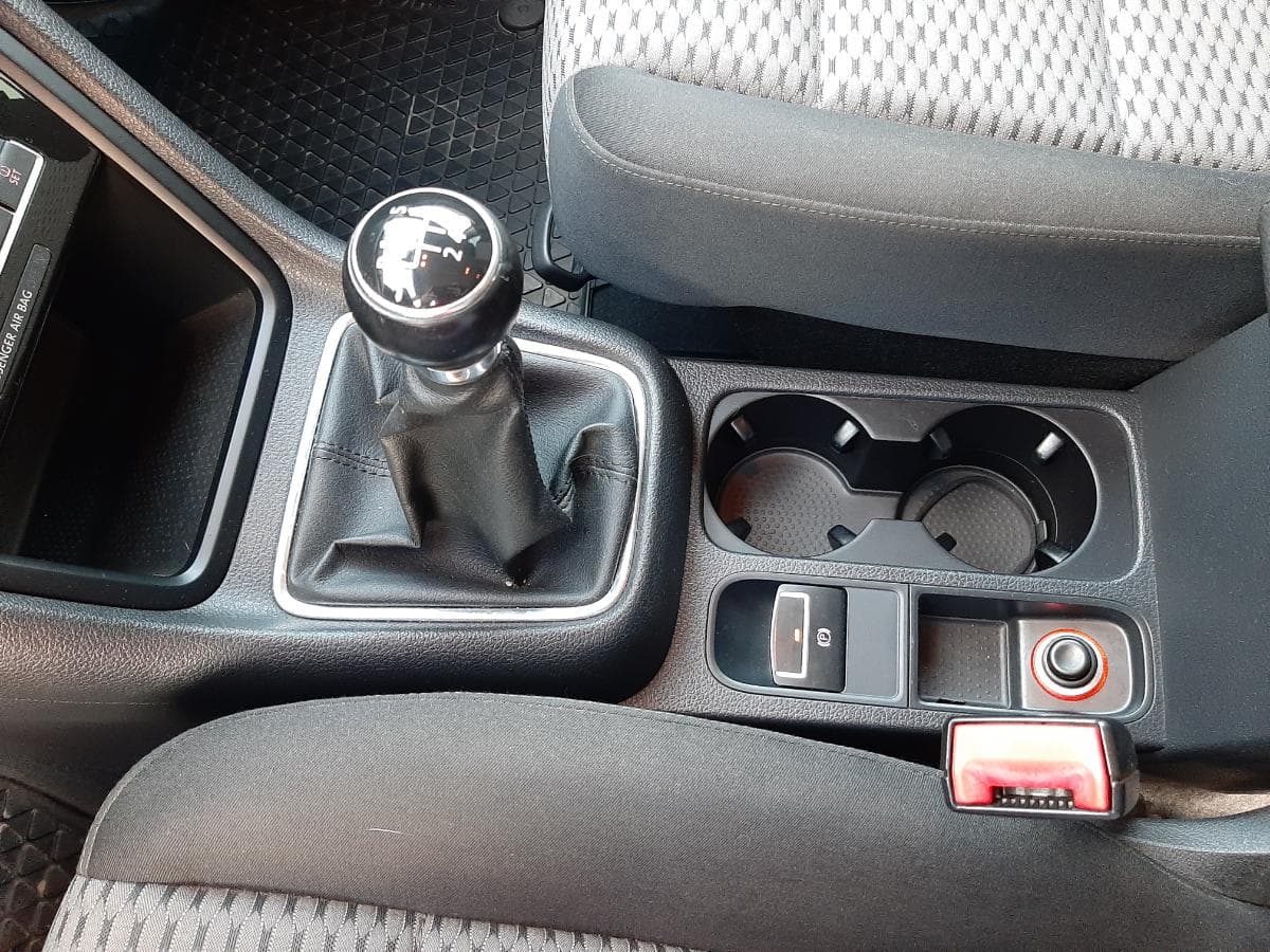 Volkswagen Sharan 2.0 TDI · Ano 2011 — imagen 26
