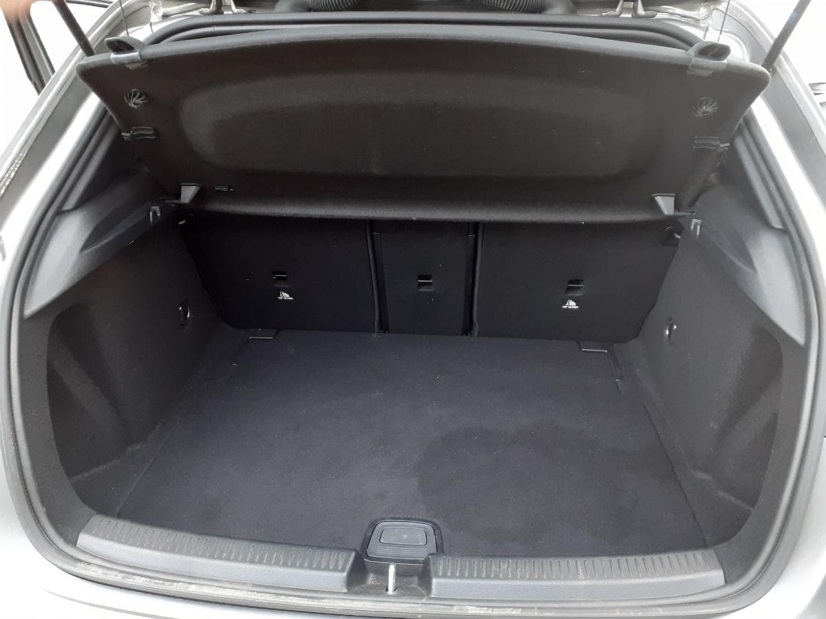 Mercedes-Benz A 180 KIT AMG · Ano 2018 — imagem 14