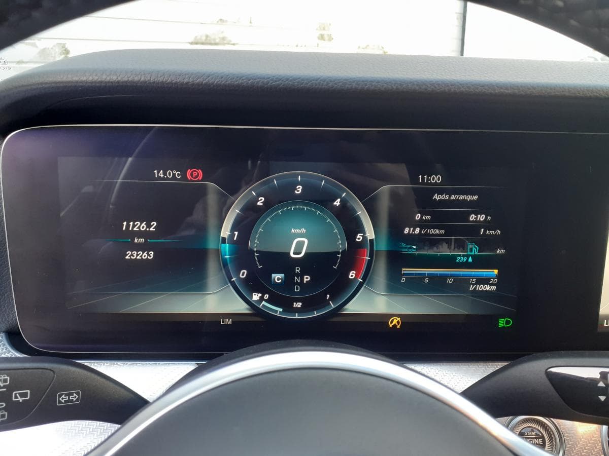 Mercedes-Benz E220D · Ano 2019 — imagen 15