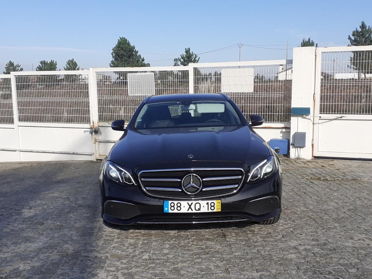 Mercedes-Benz E220D · Ano 2019 — imagen 2