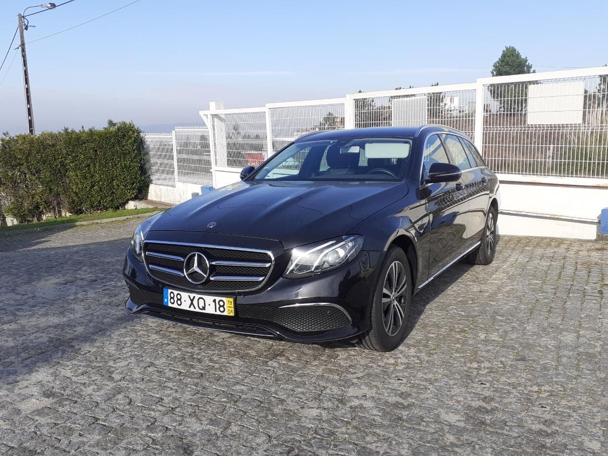 Mercedes-Benz E220D · Ano 2019 — imagen 1