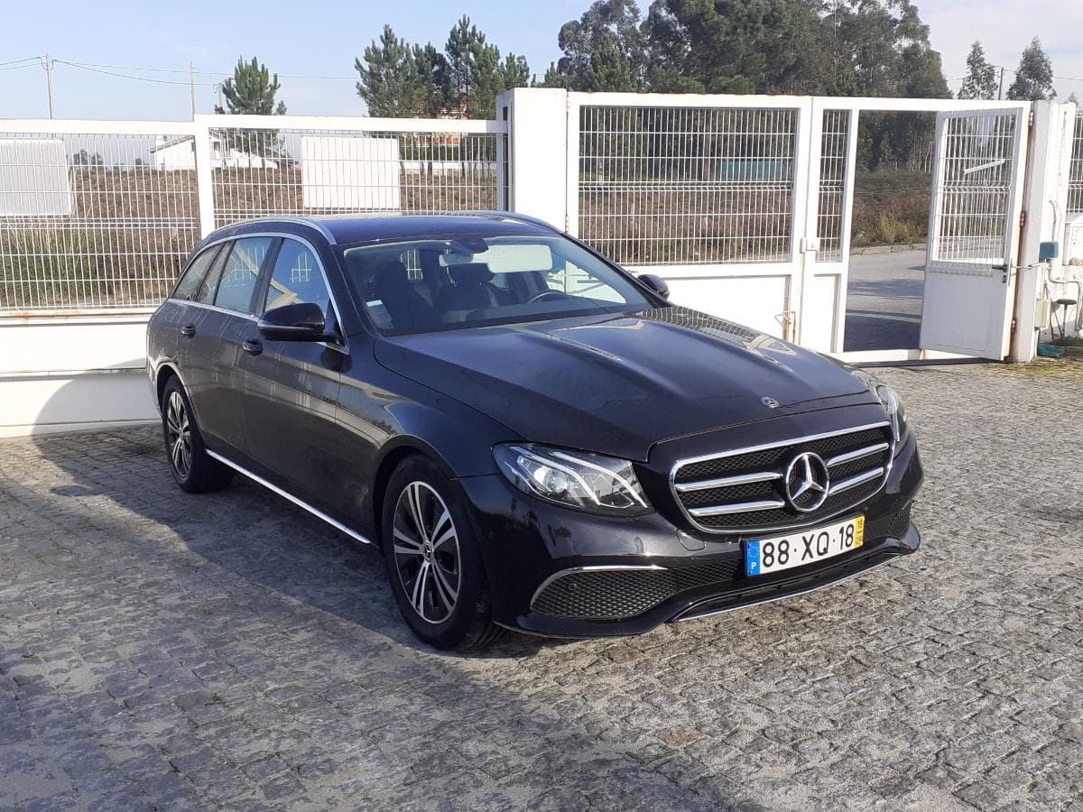 Mercedes-Benz E220D · Ano 2019 — imagen 3