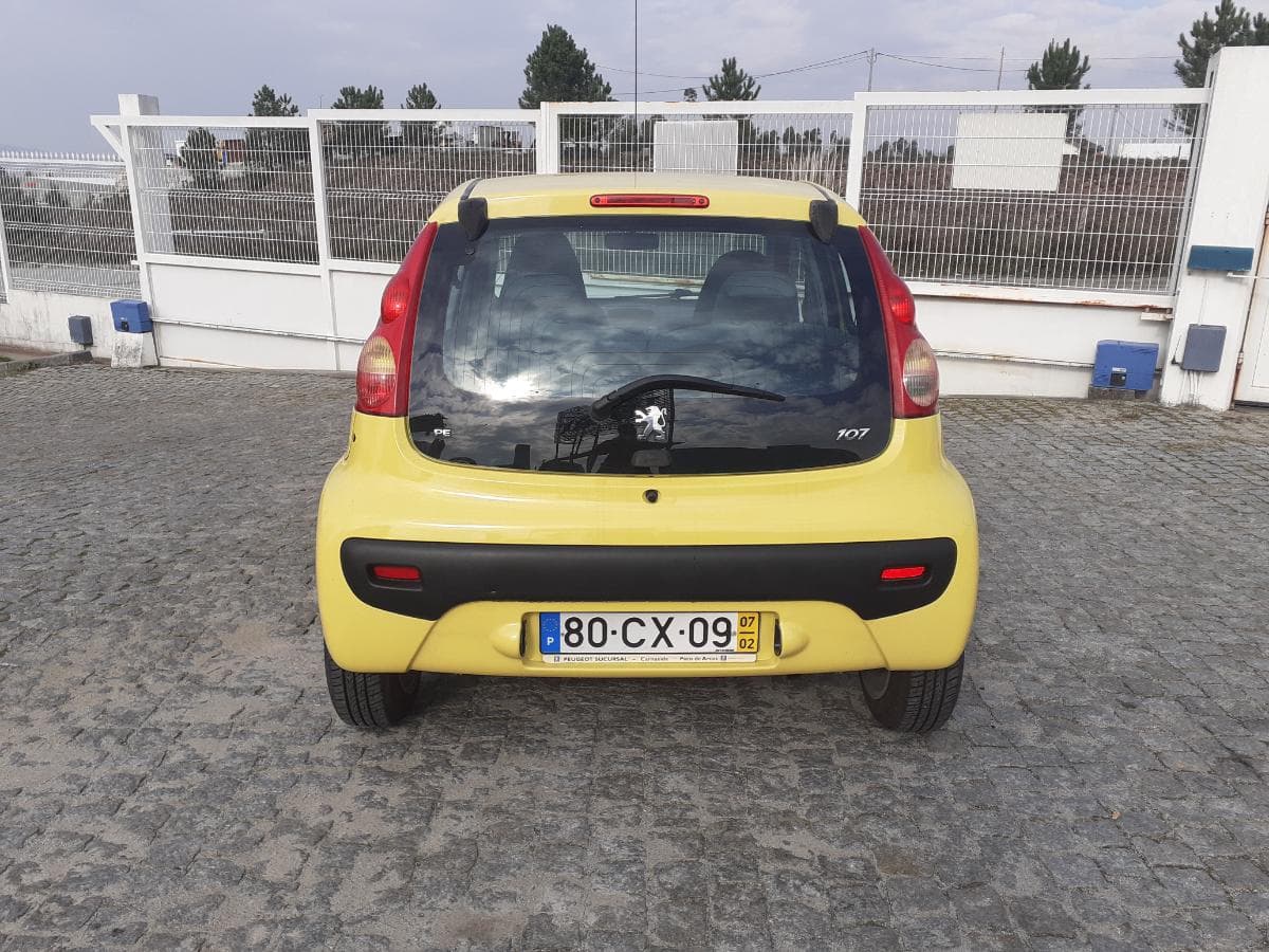 Peugeot 107 1.0 · Ano 2007 — imagem 5