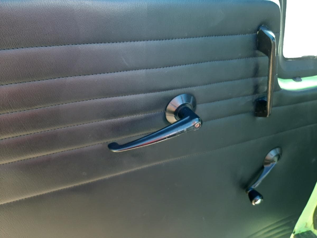 Bedford MK 570 · Ano 1981 — image 9