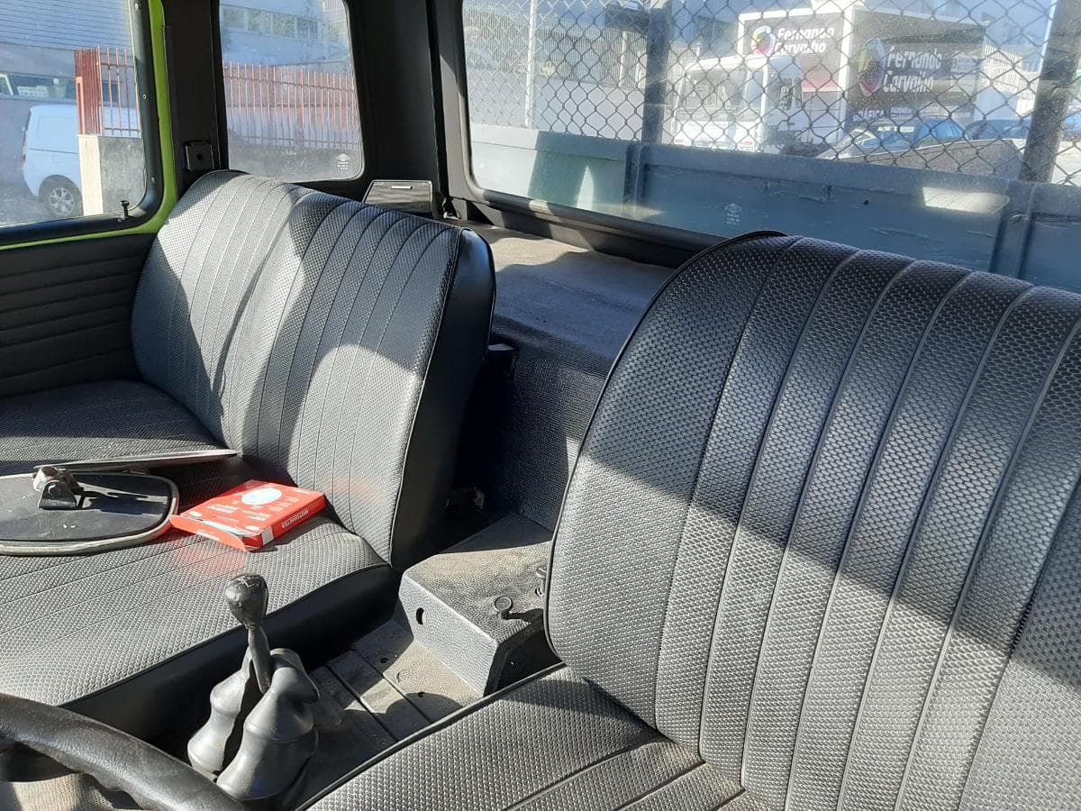 Bedford MK 570 · Ano 1981 — image 14