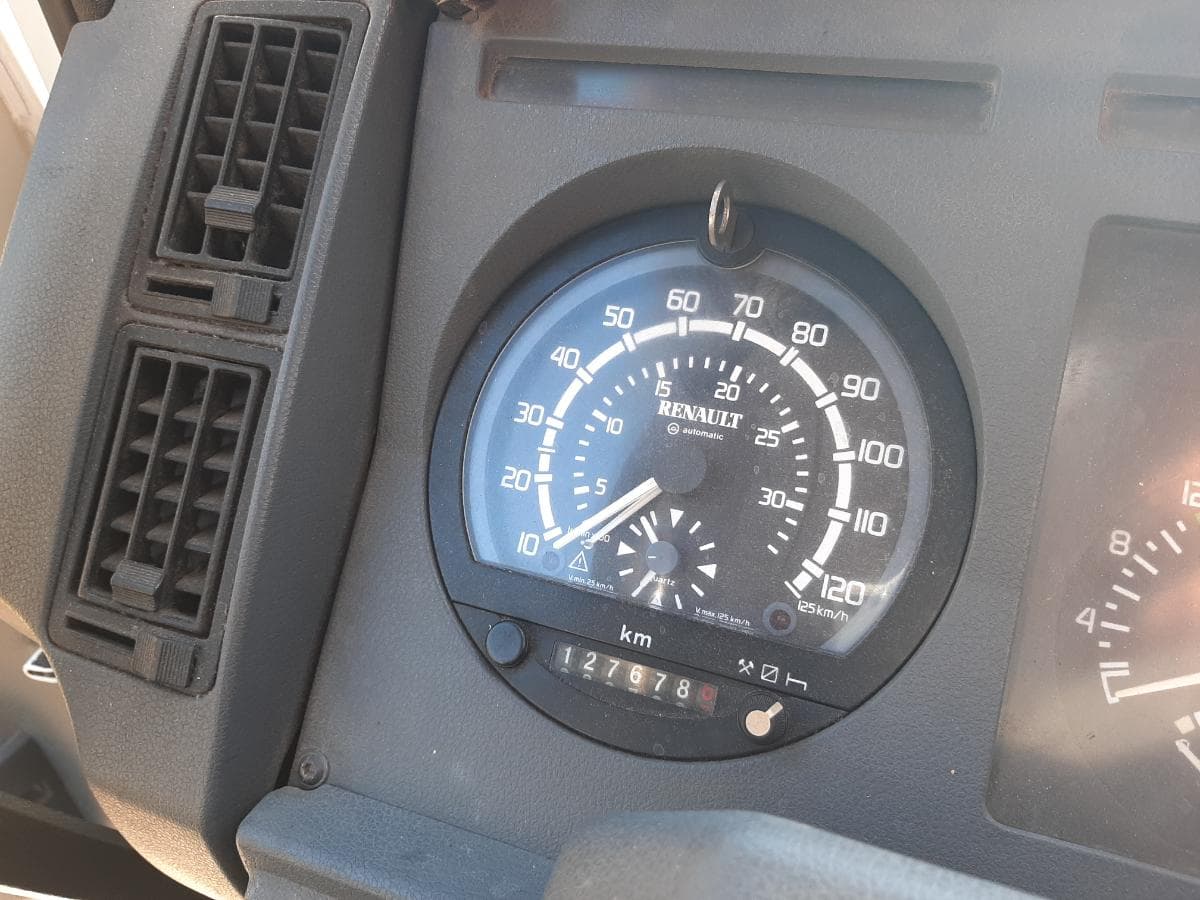 Renault Midliner · Ano 1996 — imagem 17
