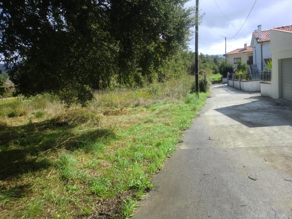 Land · Valença — image 3
