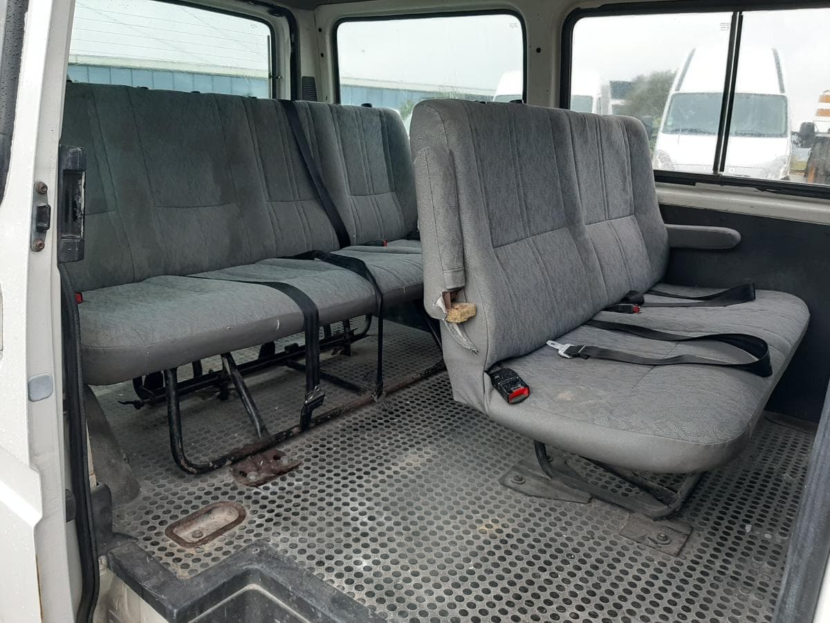 Ford Transit 2.5 DI — imagen 12