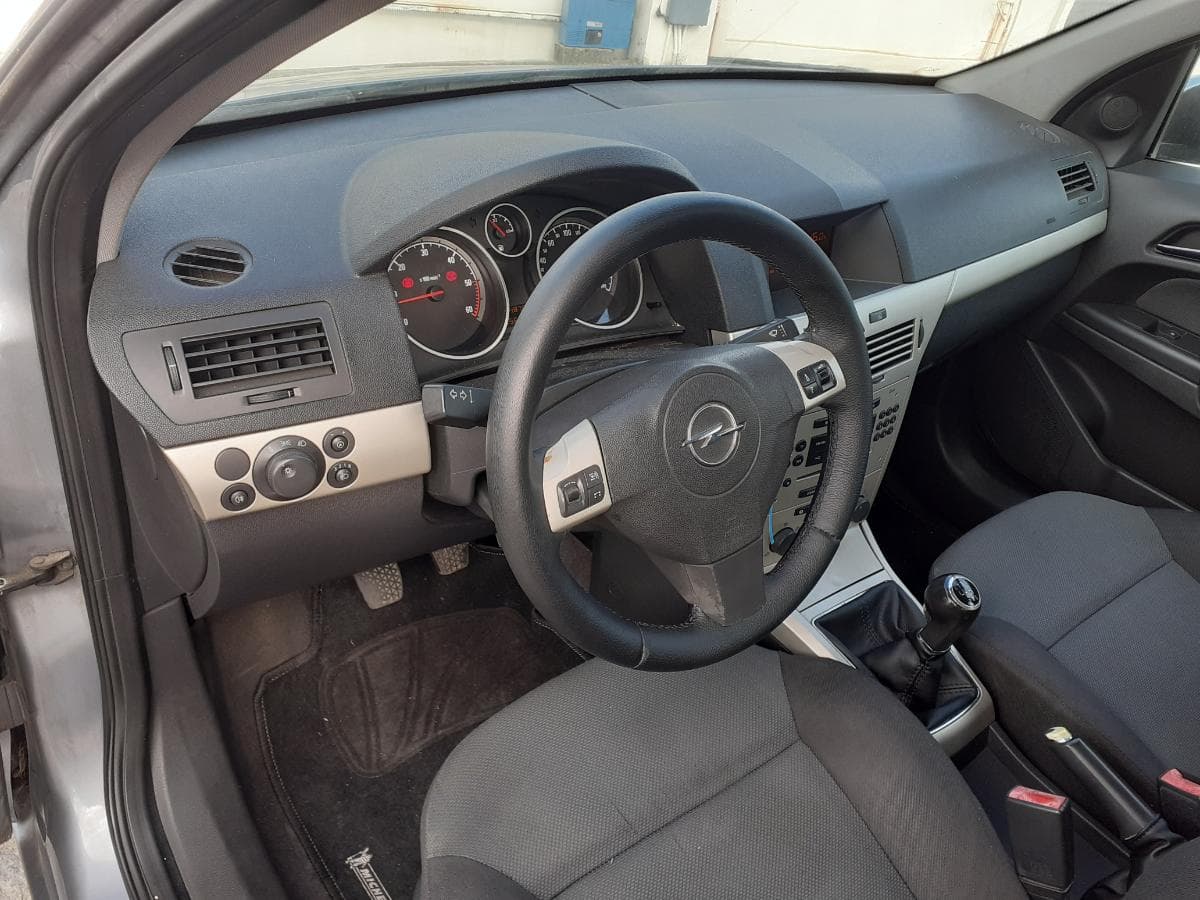 Opel Astra H 1.3 CDTI · Ano 2007 — imagen 22