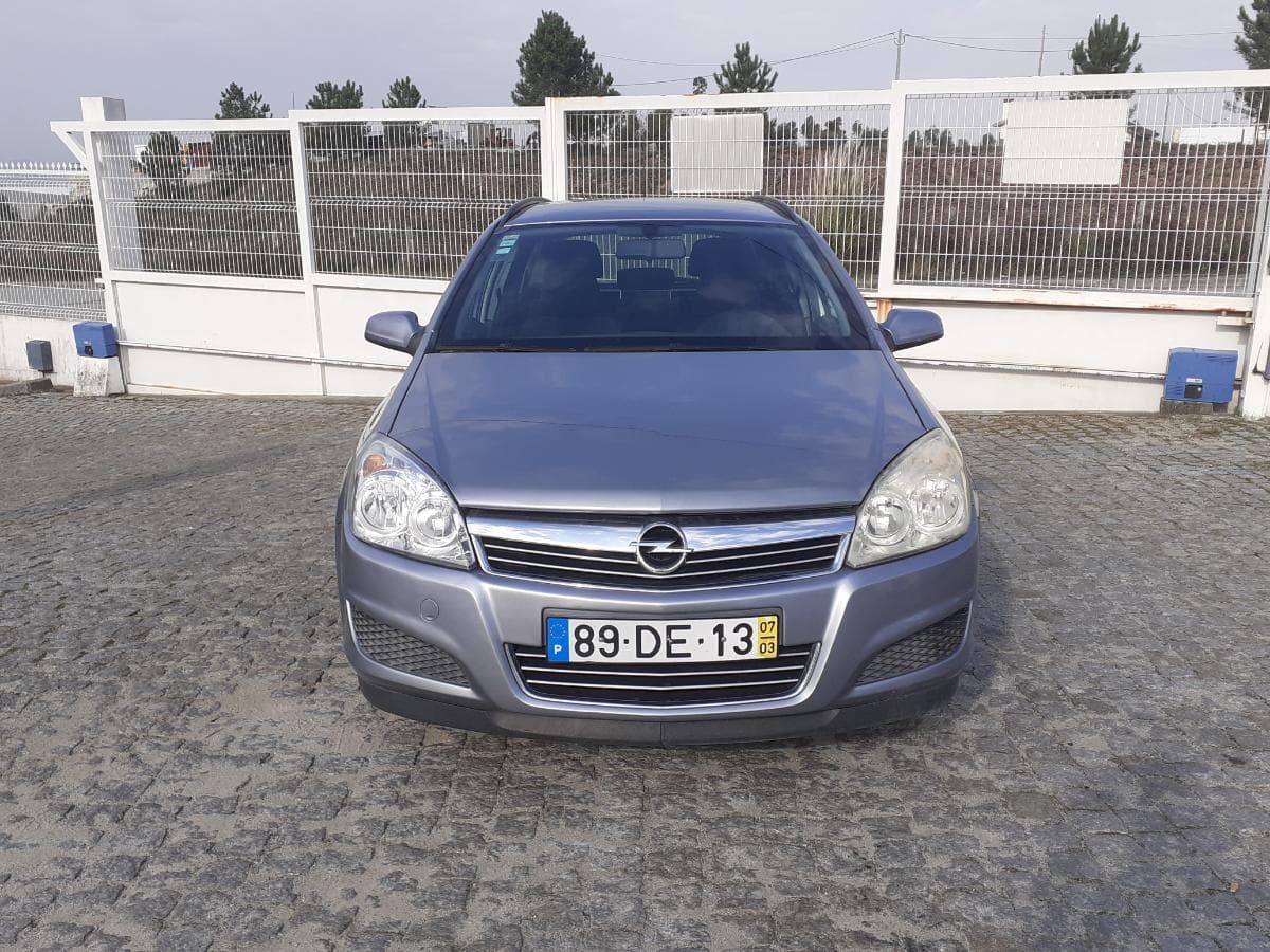 Opel Astra H 1.3 CDTI · Ano 2007 — imagen 2
