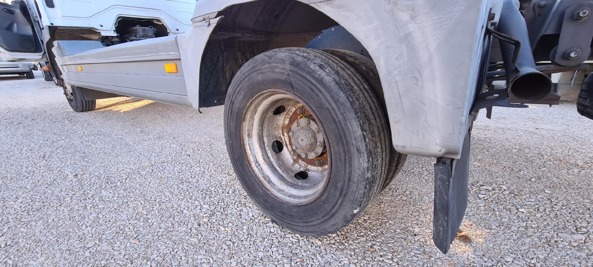 Mercedes-Benz Atego 815 — imagem 12