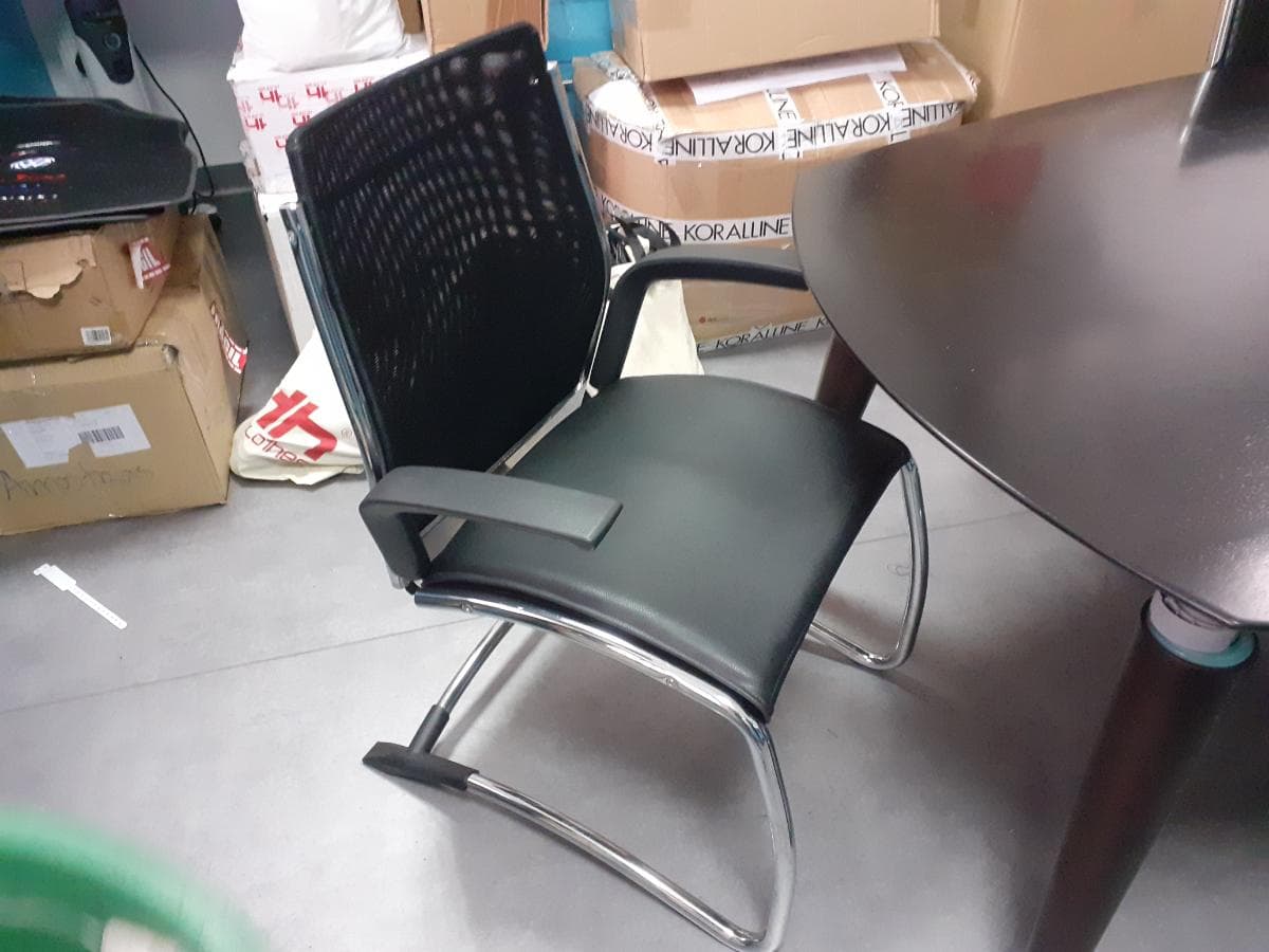 Mesa Escritório e Cadeiras — imagen 4