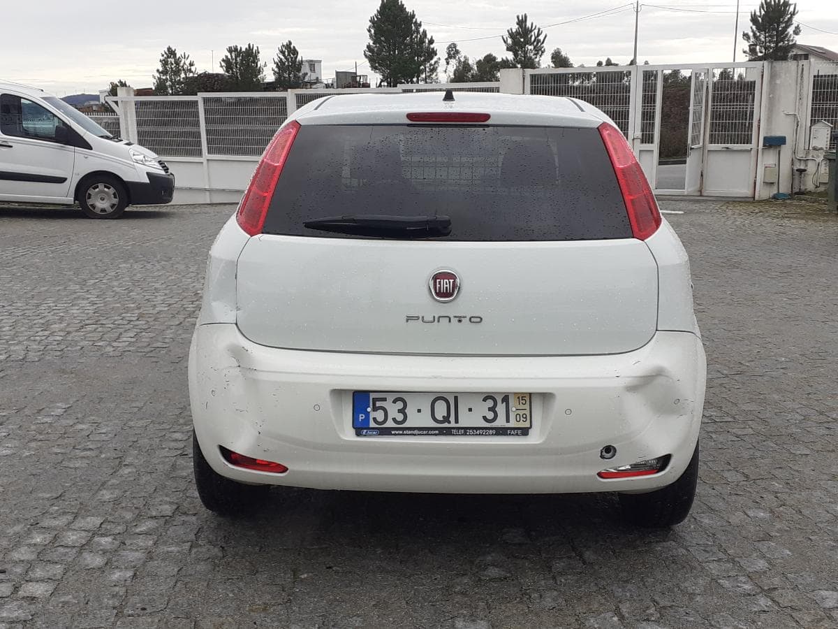Fiat Punto 1.3D Multijet · Ano 2015 — imagen 4